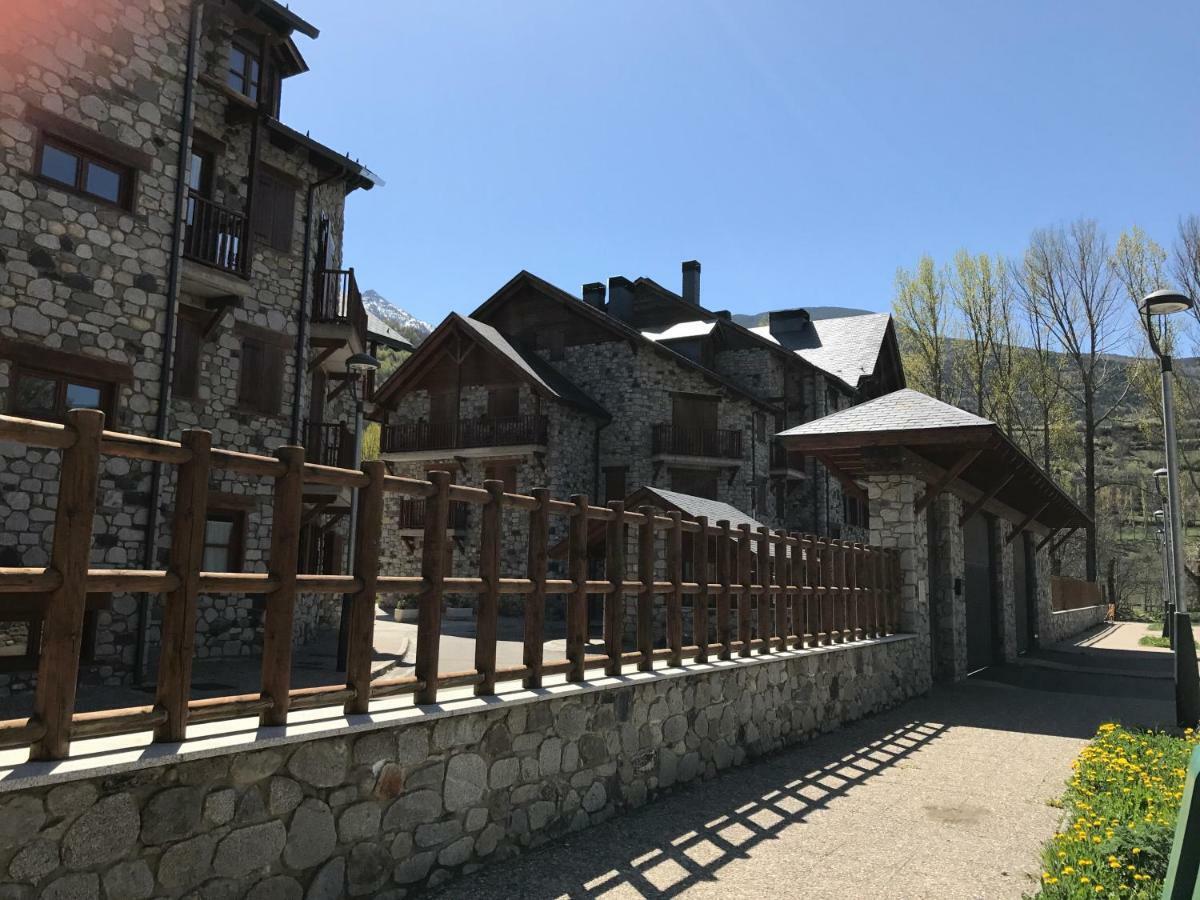 Apartamento En Бенаске Экстерьер фото